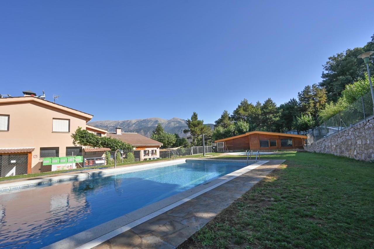 Bungalows Del Camping Pedraforca Сальдес Экстерьер фото